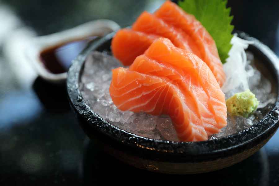 laks sashimi